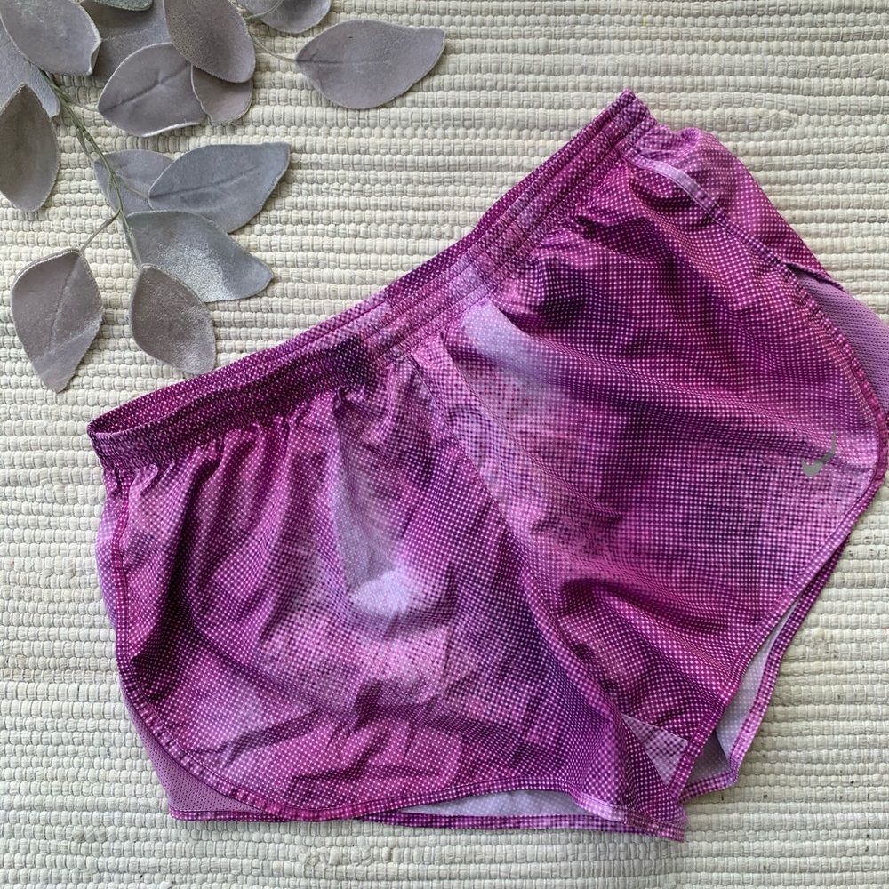 NWOT Nike purple athletic shorts E-004